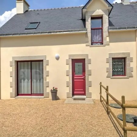 House Du Pere Felix